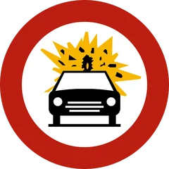 Panneau C24b : Accès interdit aux conducteurs de véhicules transportant des marchandises dangereuses inflammables ou explosibles