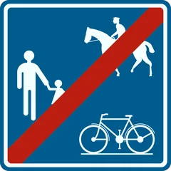 Panneau F101c : Fin du chemin réservé aux véhicules agricoles, aux piétons, cyclistes, cavaliers et conducteurs de speed pedelecs (piéton cycliste cavalier)