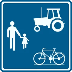 Panneau F99c : Chemin réservé aux véhicules agricoles, aux piétons, cyclistes, cavaliers et conducteurs de speed pedelecs (piéton cycliste tracteur)