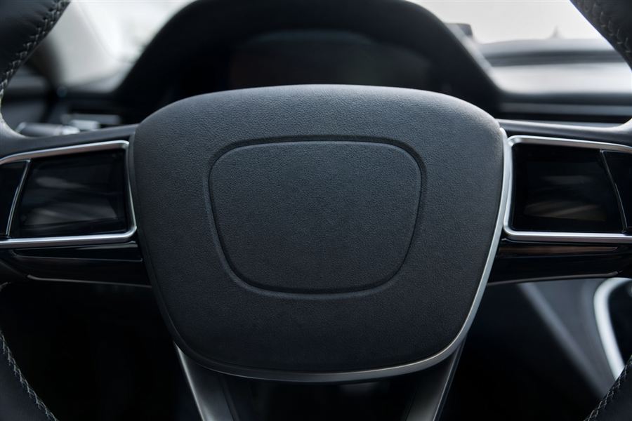 Voiture dont le conducteur klaxonne, pictogramme d’avertisseur sonore